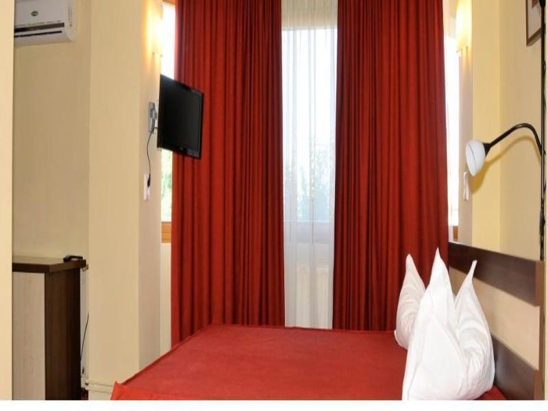 Hotel Tudor Ploieşti Eksteriør bilde