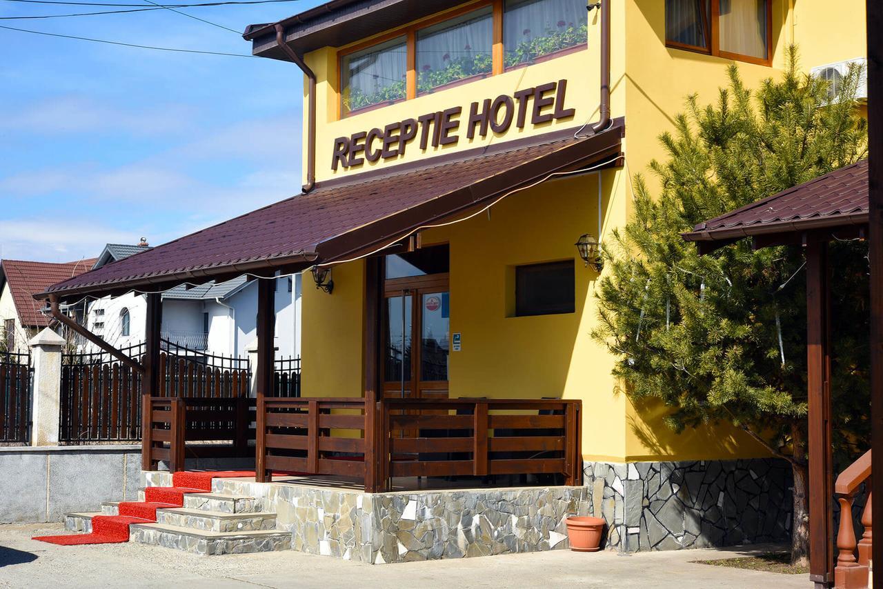 Hotel Tudor Ploieşti Eksteriør bilde