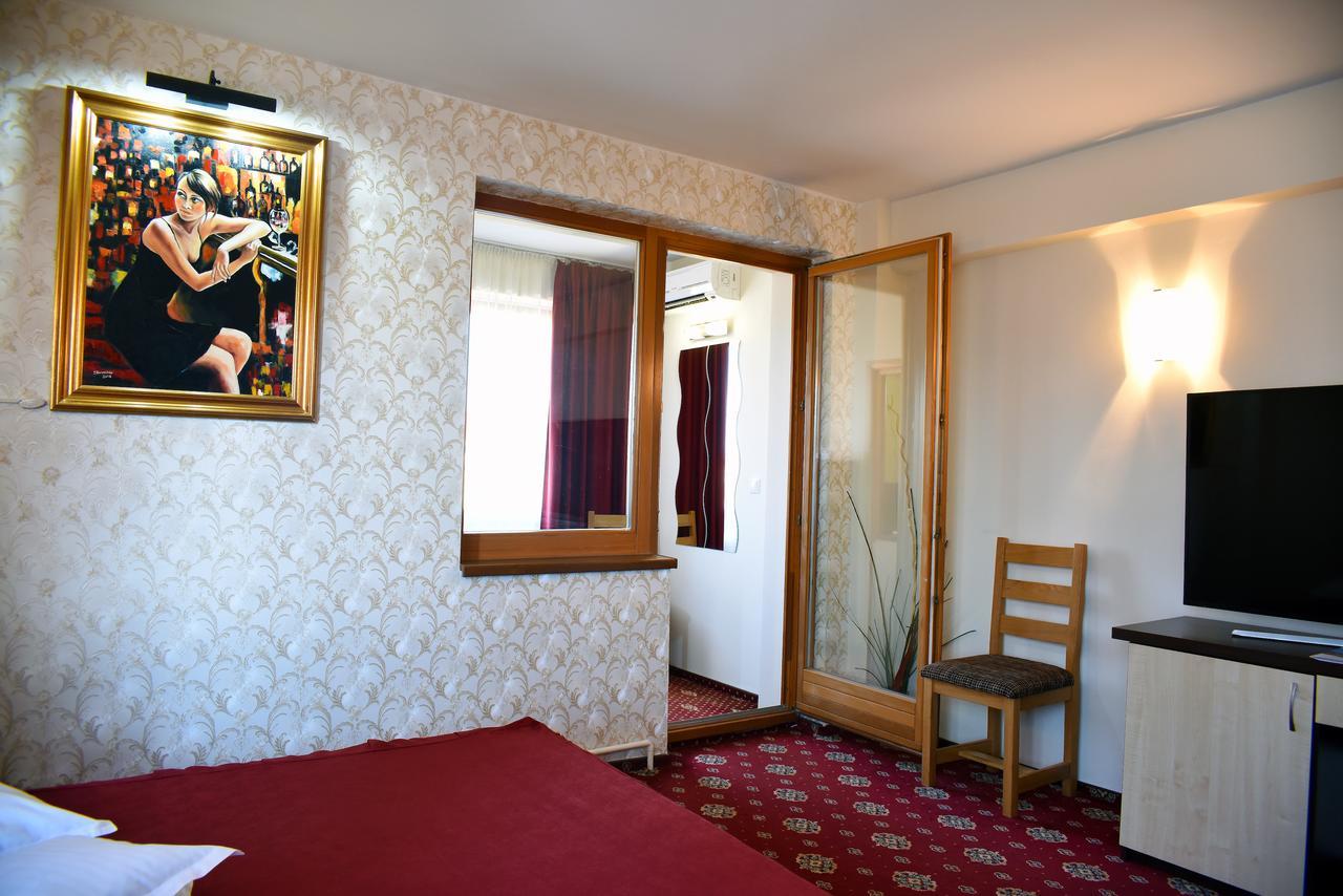 Hotel Tudor Ploieşti Eksteriør bilde